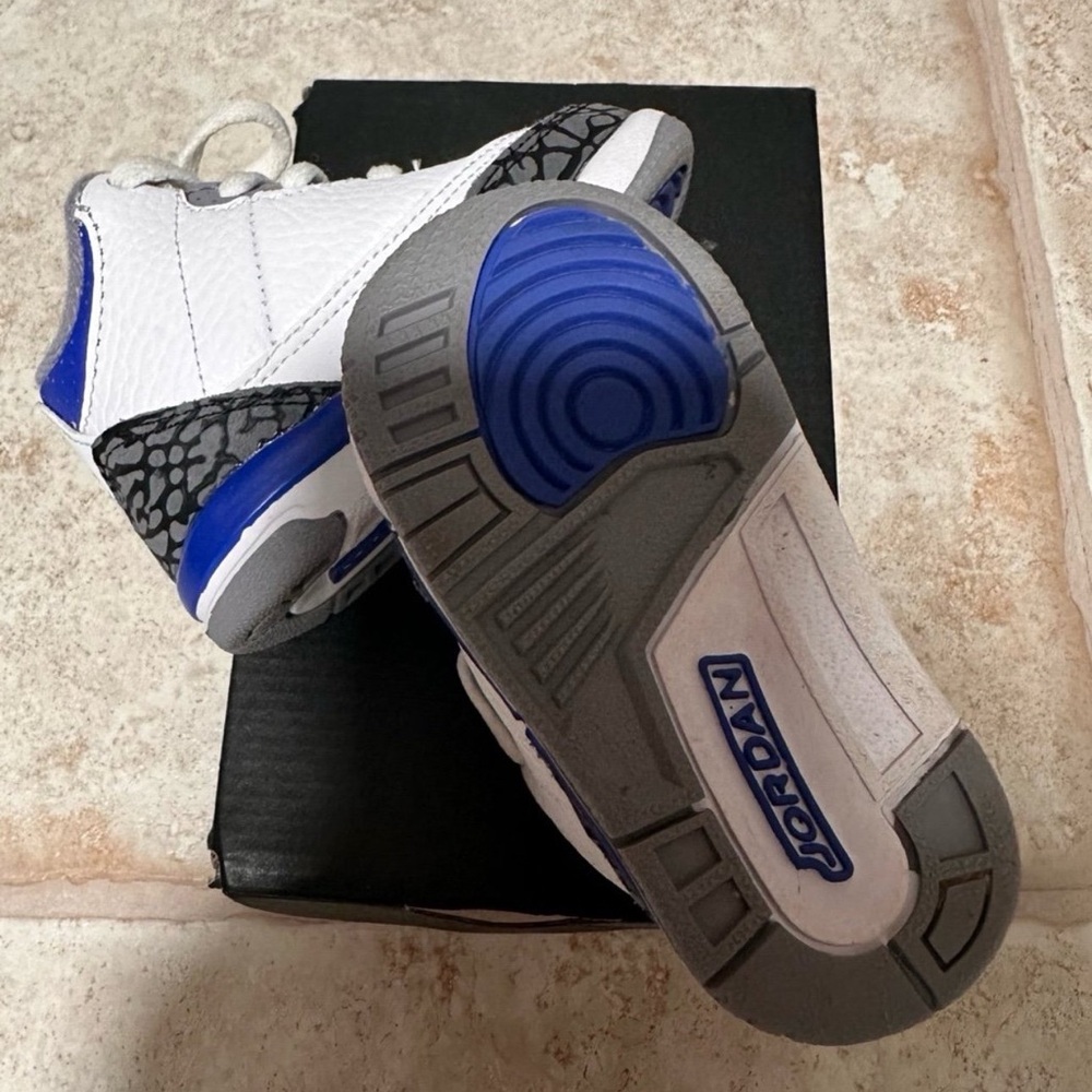 Jordan Retro 3 Racer Blue